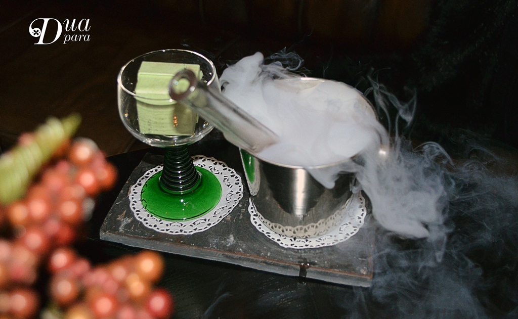 ELIXIR BAR MANCHESTER COCKTAILS